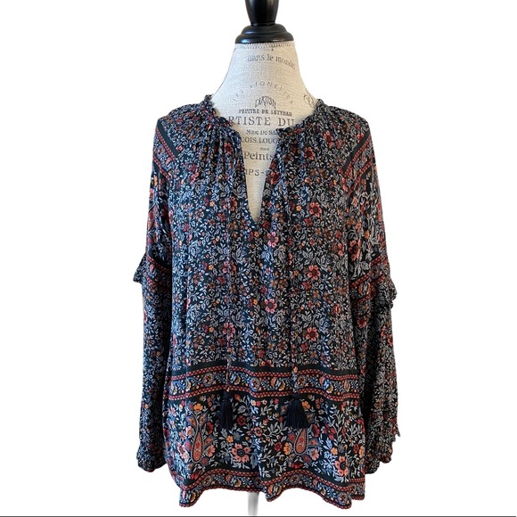 American Eagle Outfitters Tops - NWOT American Eagle size large BoHo top